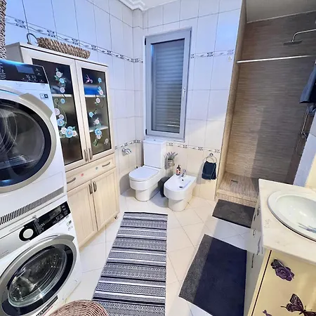 アパート City Center ティラナ