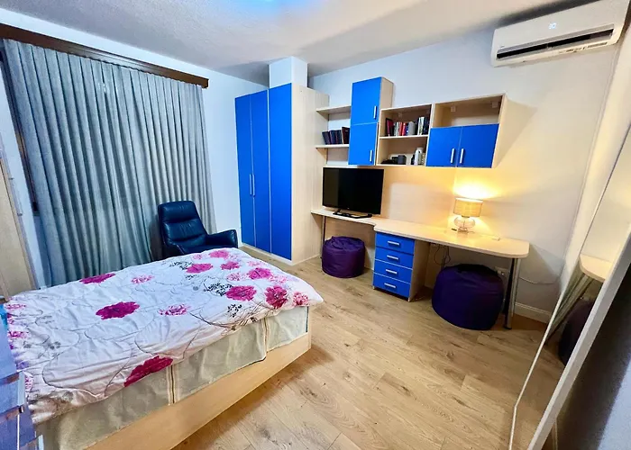 City Center * ティラナ